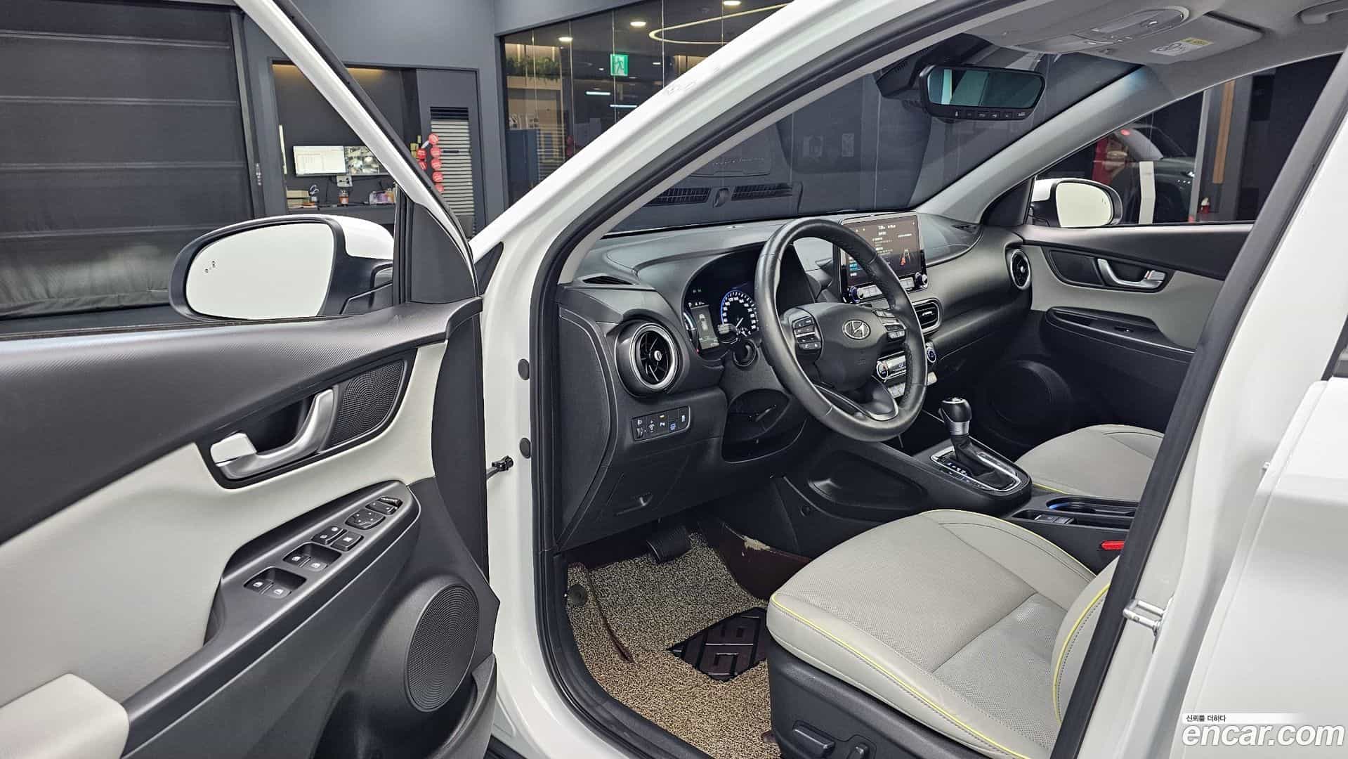 Kona Hyundai 2022.0-OPTION-015