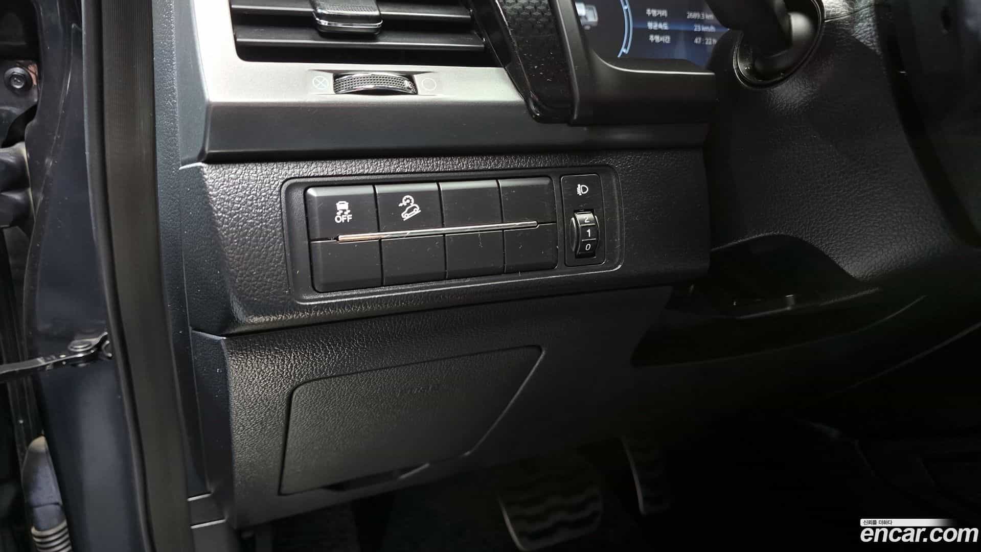 Rexton KG_Mobility_Ssangyong 2022.1-OPTION-021