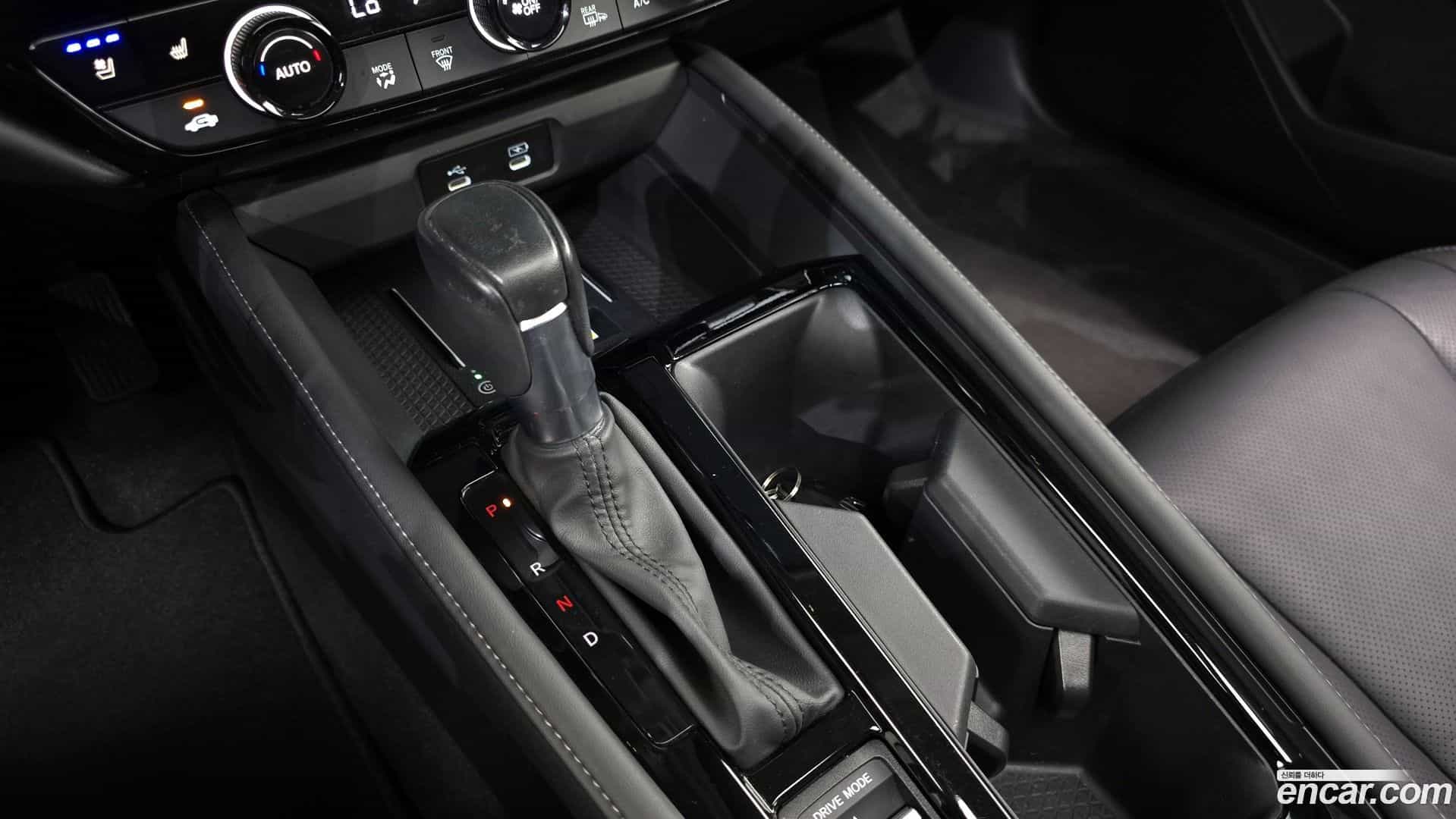 Accord Honda 2024.8-INNER-009