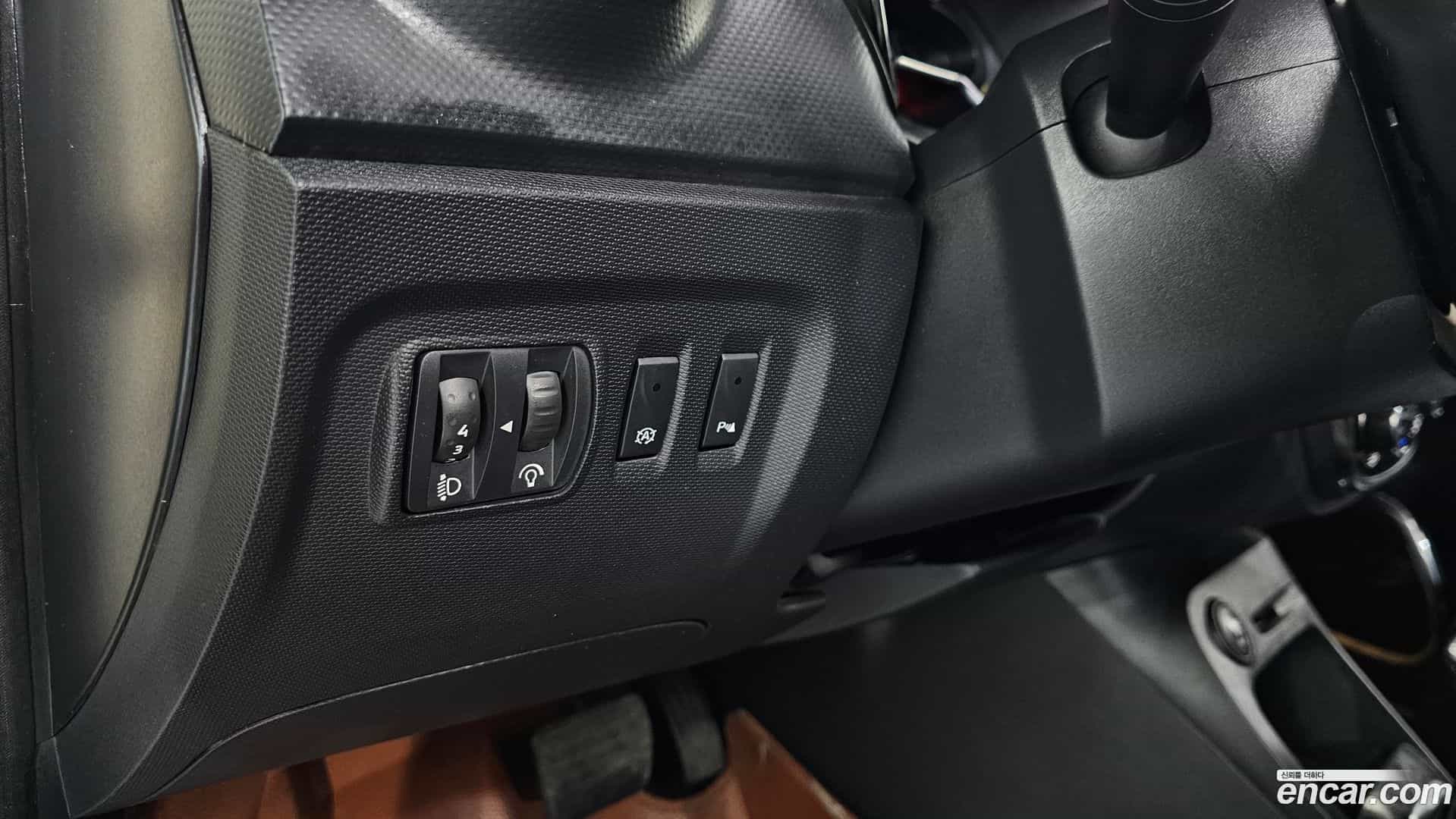 QM3 Renault-KoreaSamsung 2016.2-OPTION-018