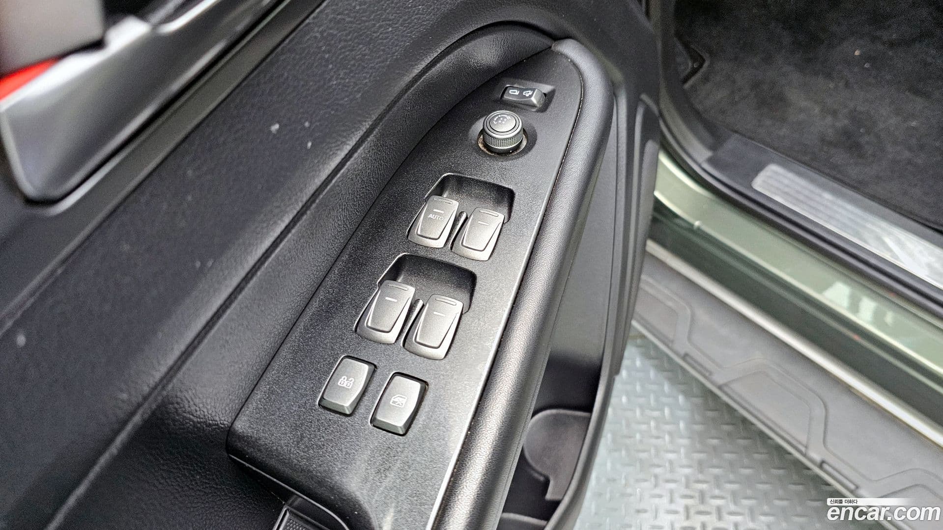 Main__Slider__Photo:Rexton KG_Mobility_Ssangyong 2022.3-16