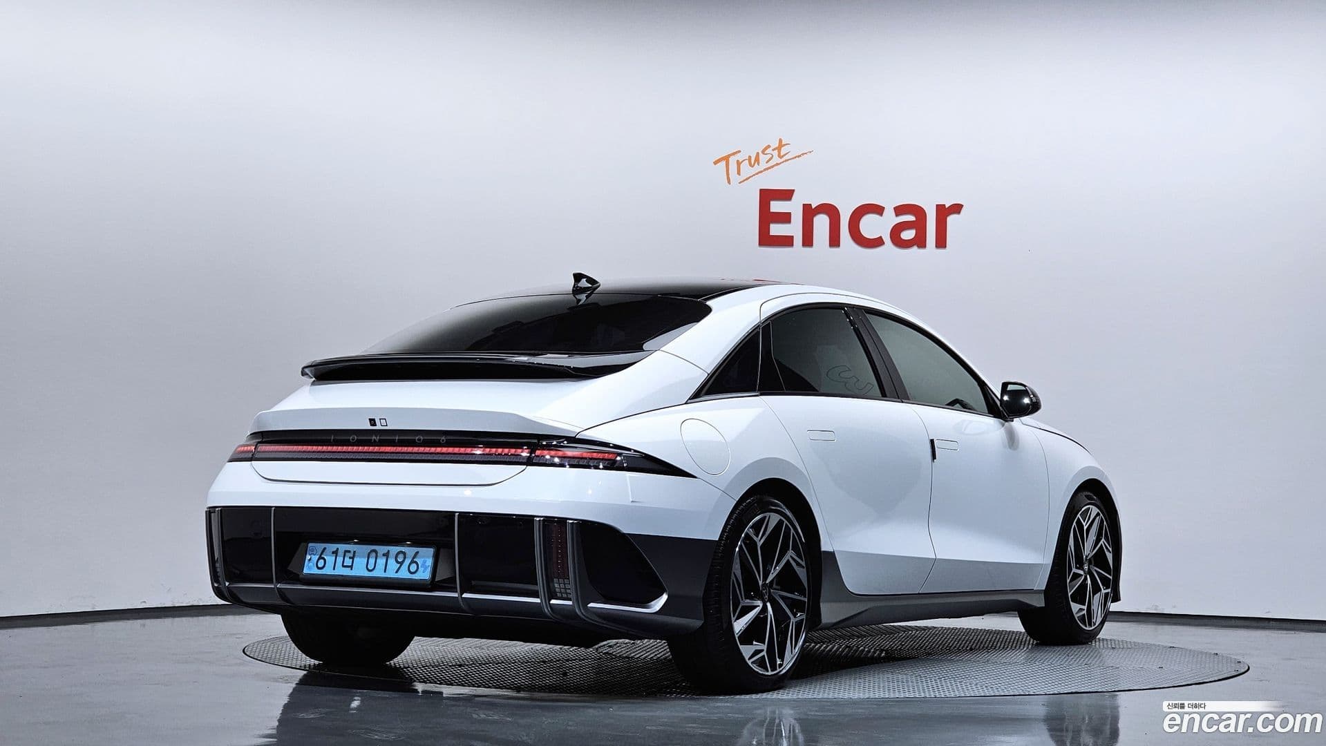 Main__Slider__Photo:Ioniq6 Hyundai 2022.8-1