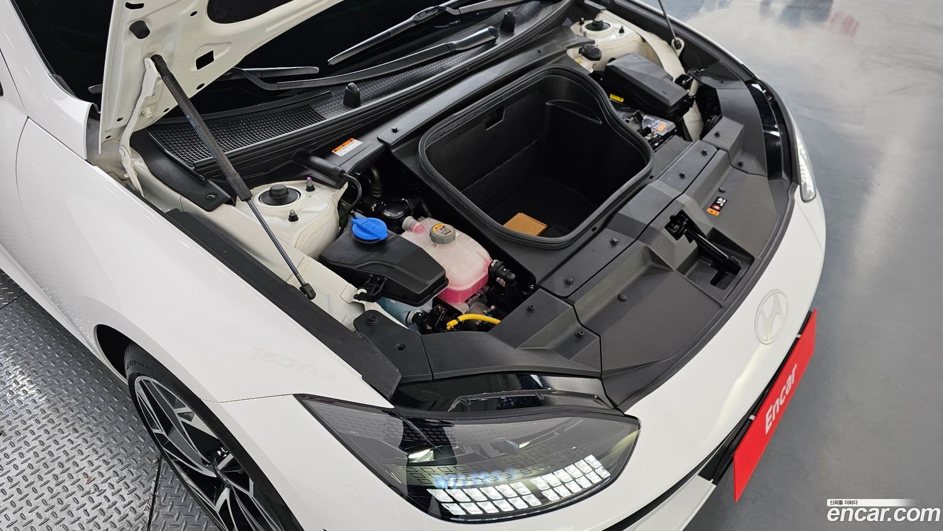 Main__Slider__Photo:Ioniq6 Hyundai 2022.8-5