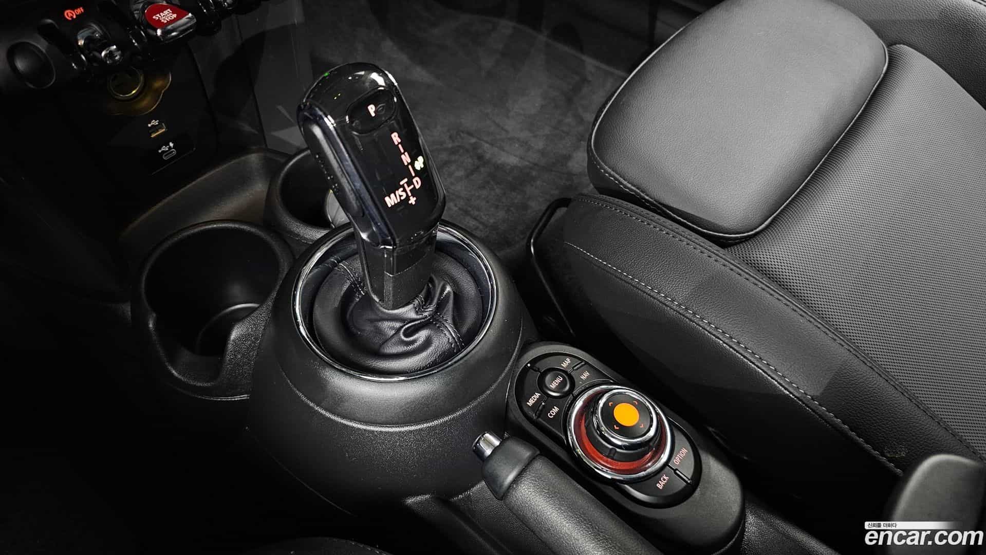 Cooper Mini 2021.6-INNER-009