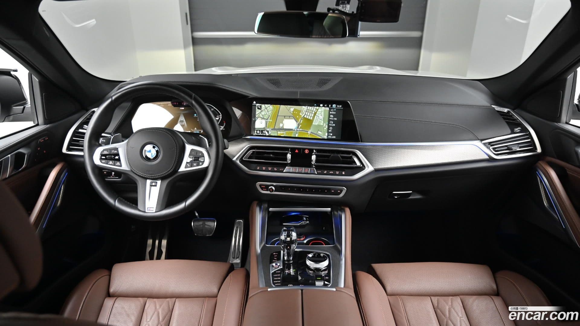 Main__Slider__Photo:X6 BMW 2022.7-6