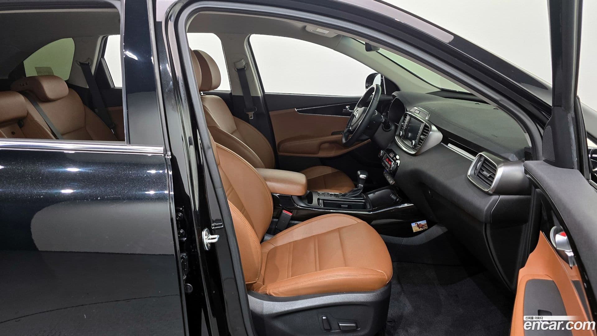 Main__Slider__Photo:Sorento Kia 2018.5-10