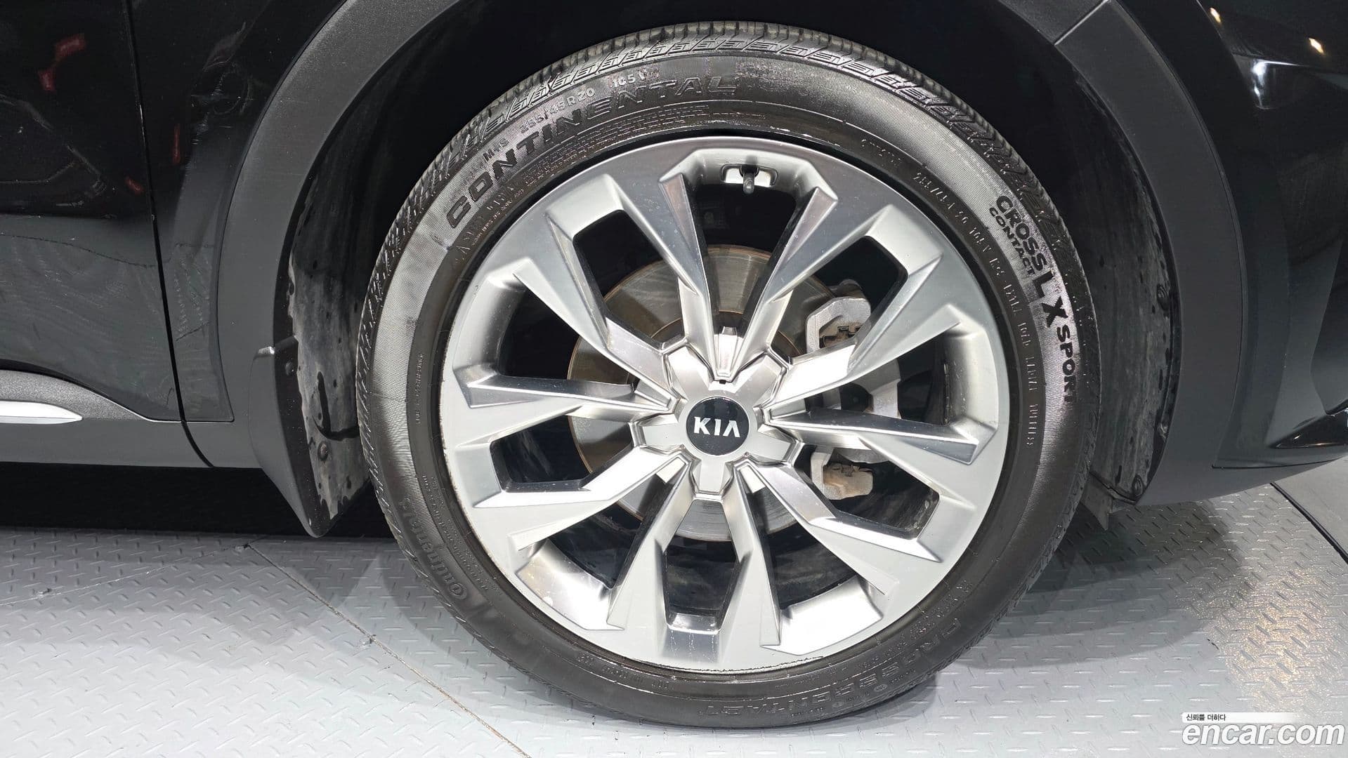 Main__Slider__Photo:Sorento Kia 2021.2-4