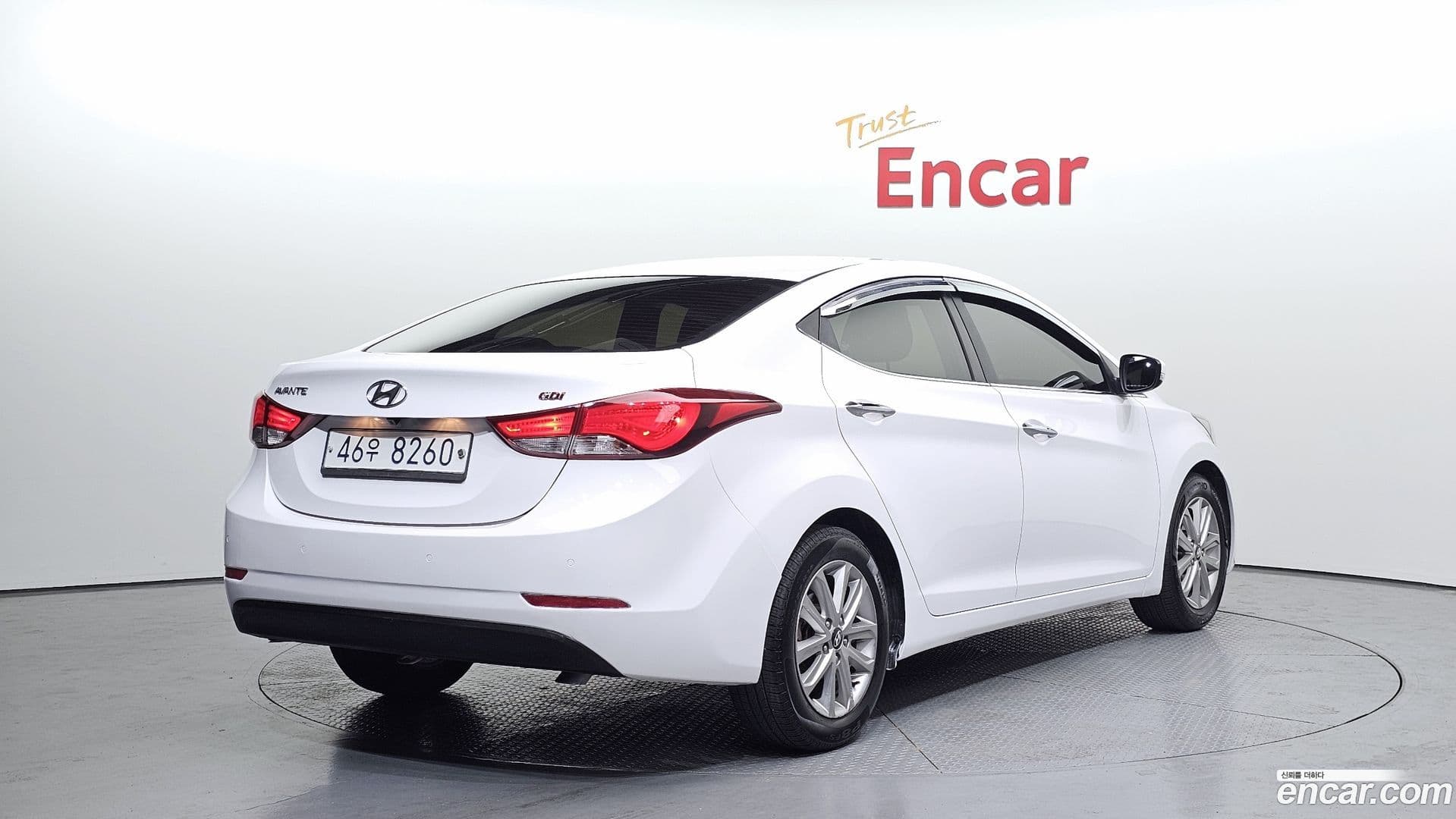 Main__Slider__Photo:AVANTE Hyundai 2014.1-1