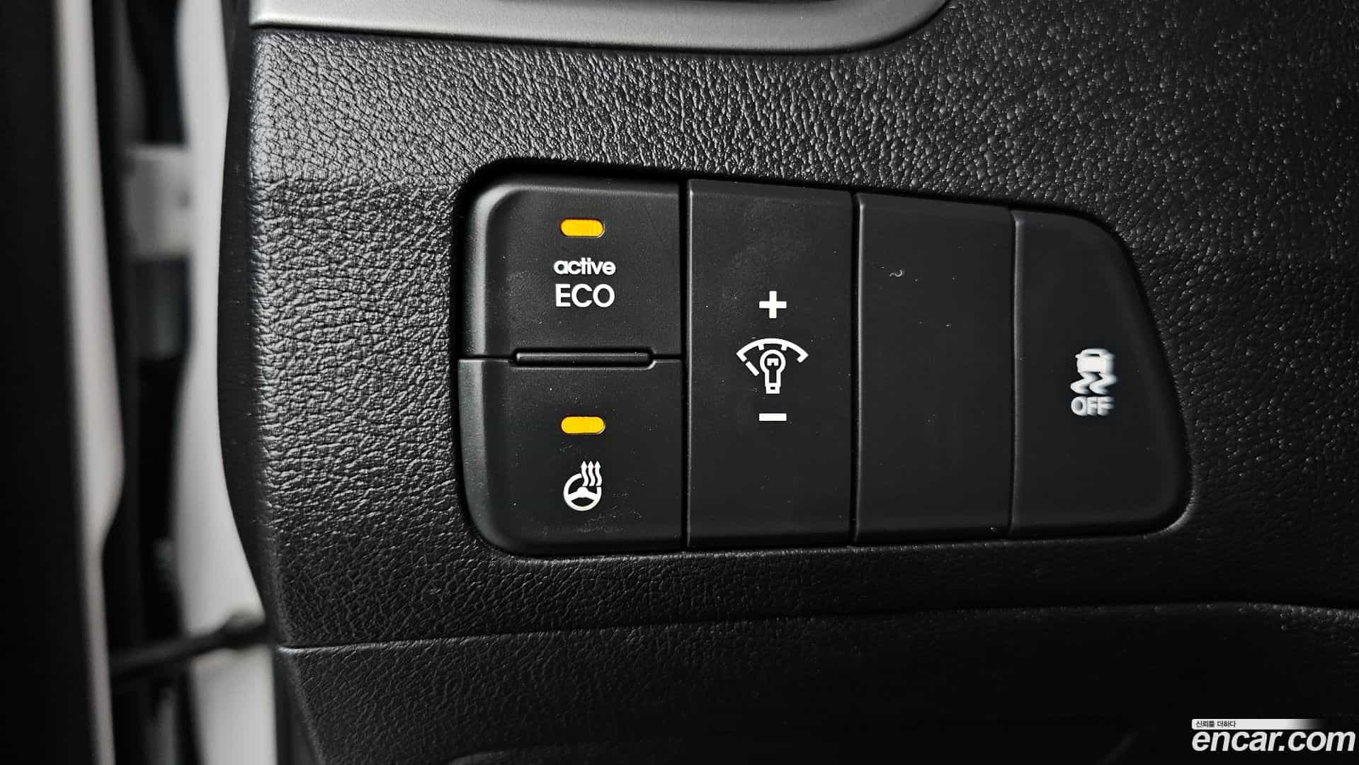 AVANTE Hyundai 2014.1-OPTION-018