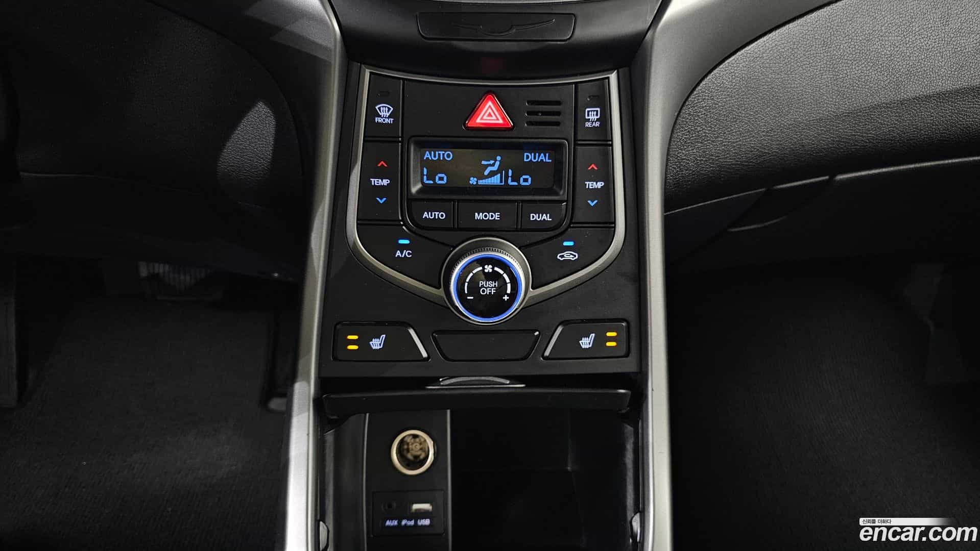 AVANTE Hyundai 2014.1-OPTION-023