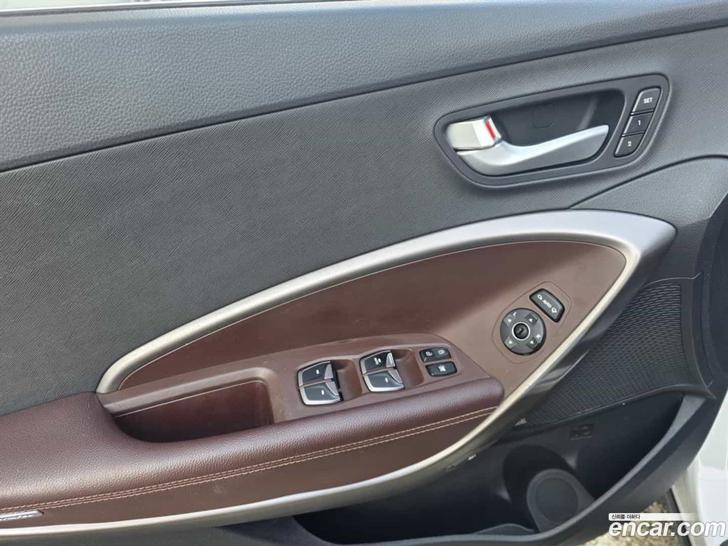 Santafe Hyundai 2017.7-OPTION-018