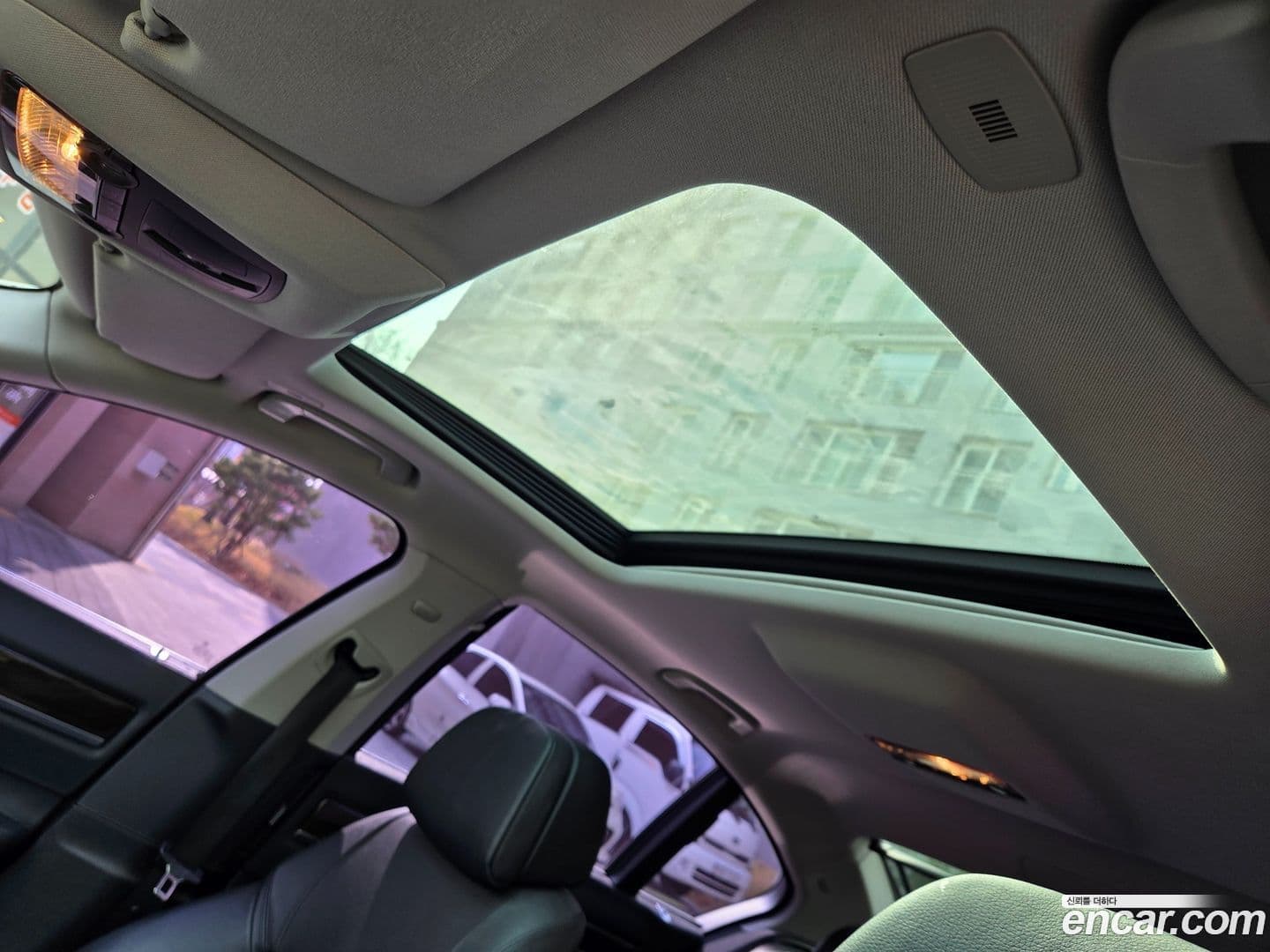 Main__Slider__Photo:7-Series BMW 2013.4-13