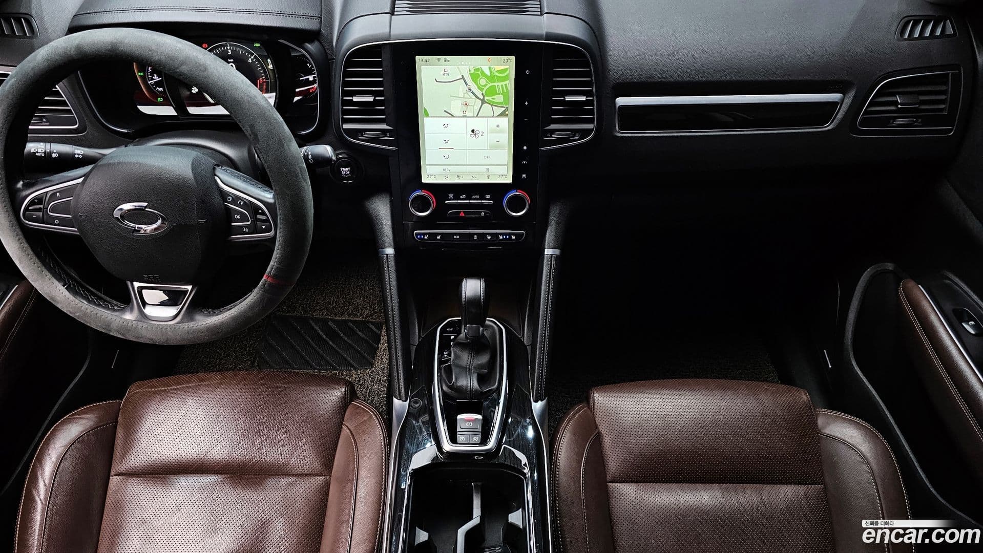 Main__Slider__Photo:QM6 Renault-KoreaSamsung 2017.7-6