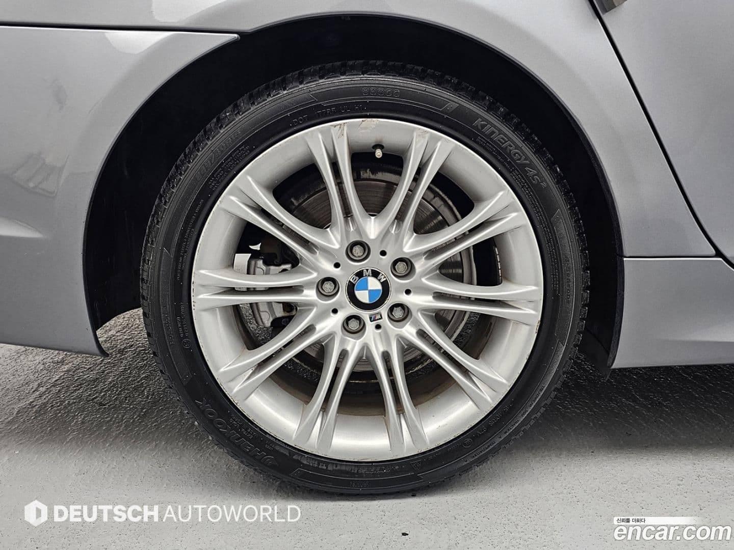 Main__Slider__Photo:5-Series BMW 2009.10-4