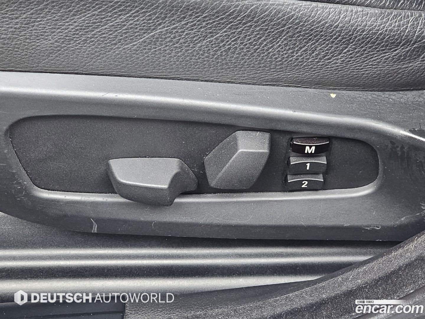 Main__Slider__Photo:5-Series BMW 2009.10-14