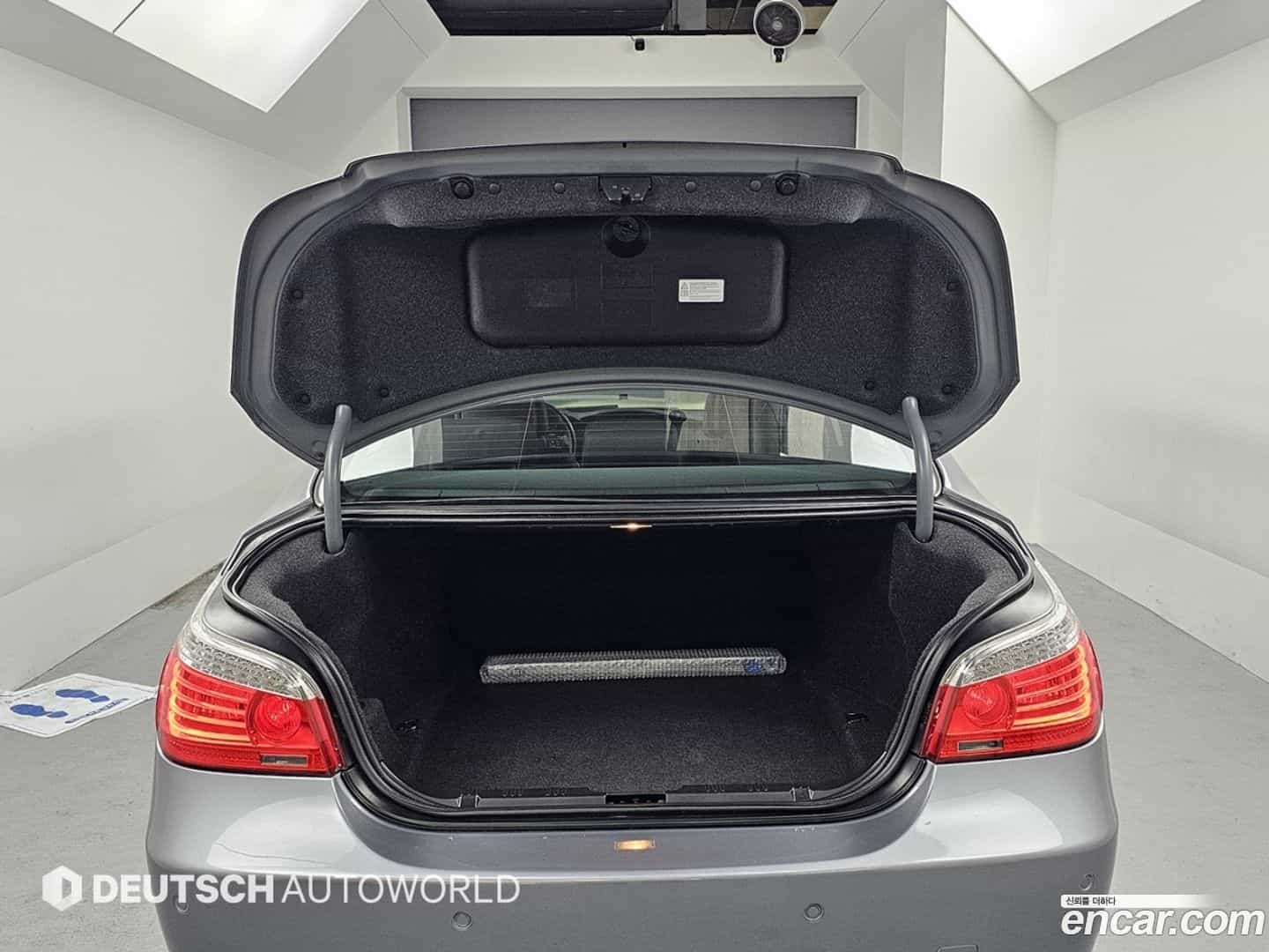 5-Series BMW 2009.10-OPTION-023