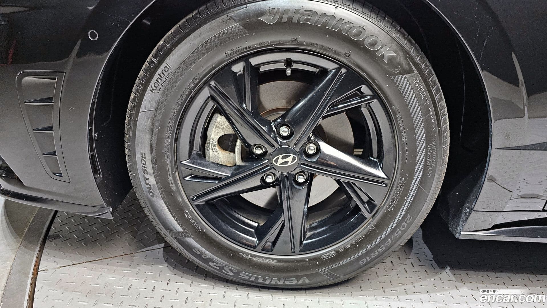 Main__Slider__Photo:Sonata Hyundai 2022.3-4