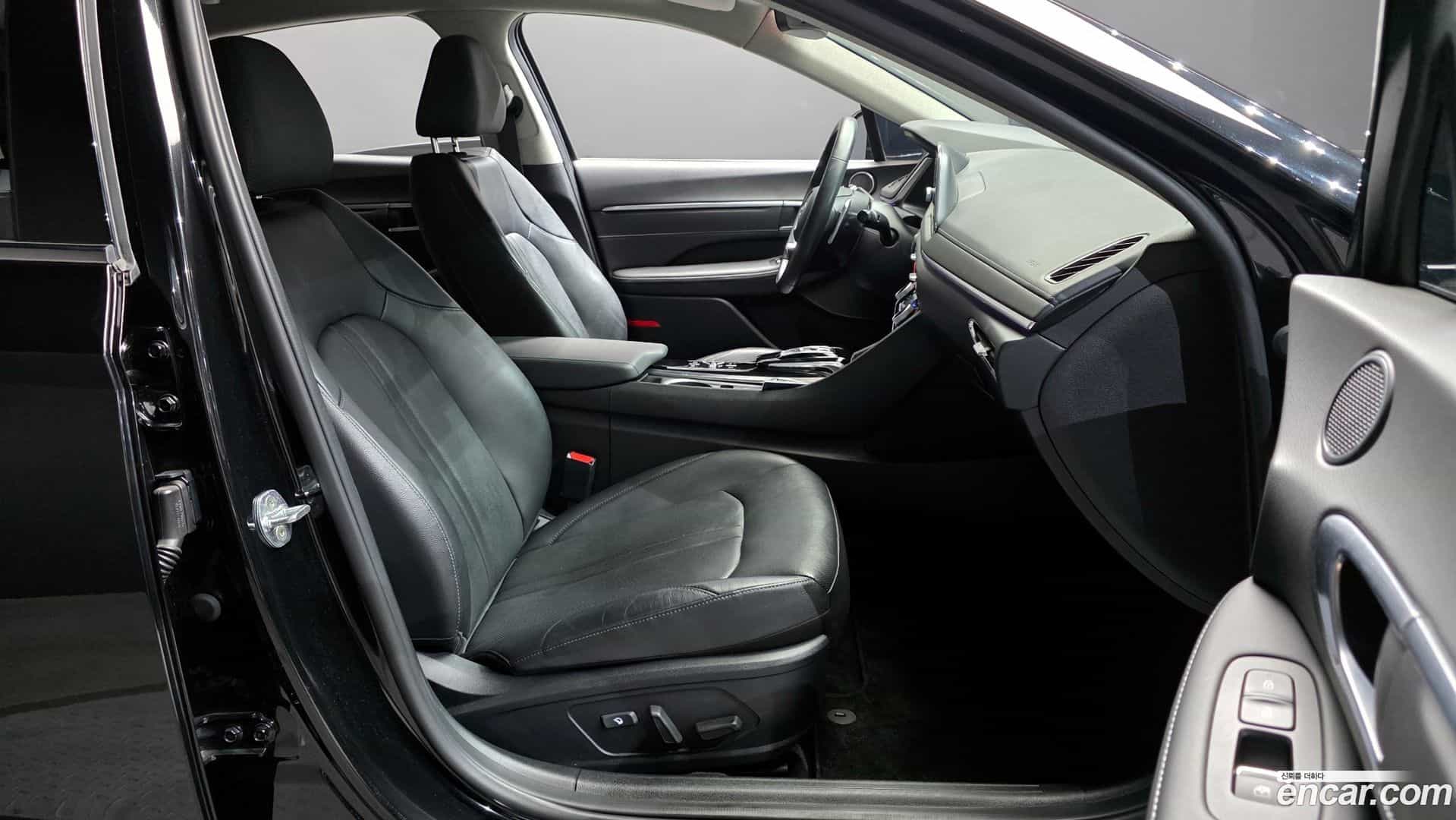 Sonata Hyundai 2022.3-INNER-010