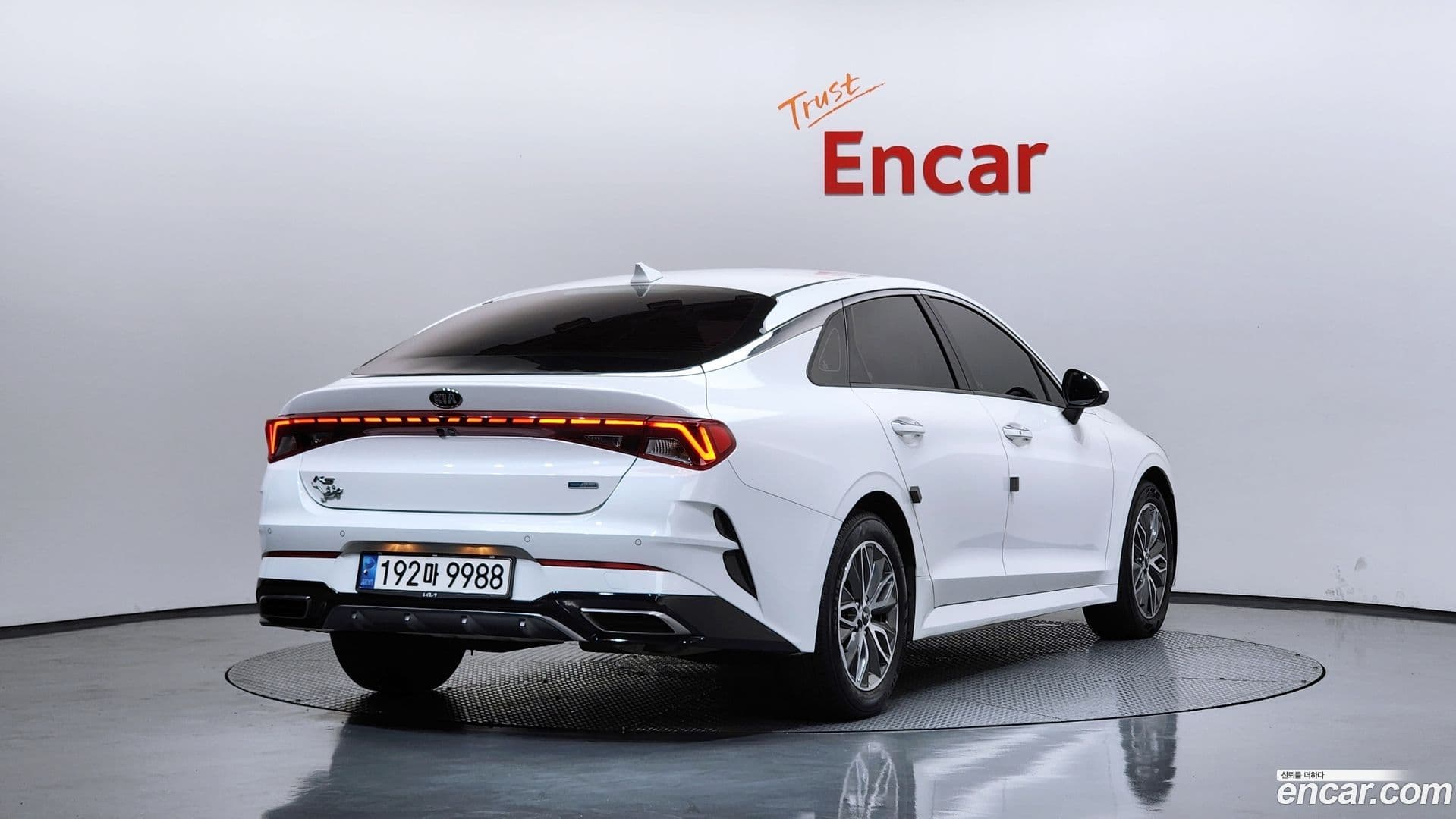 Main__Slider__Photo:K5 Kia 2021.4-1