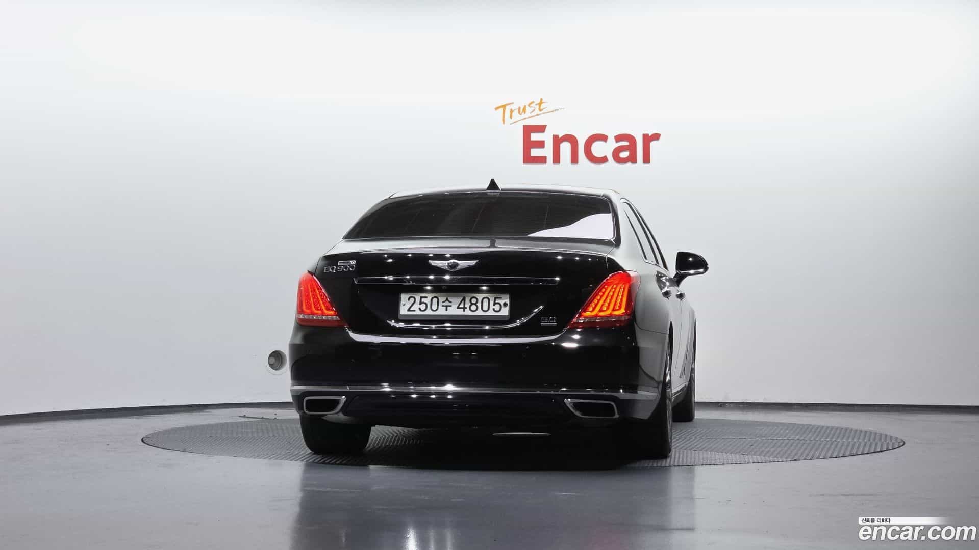 EQ900 Genesis 2017.4-OUTER-004