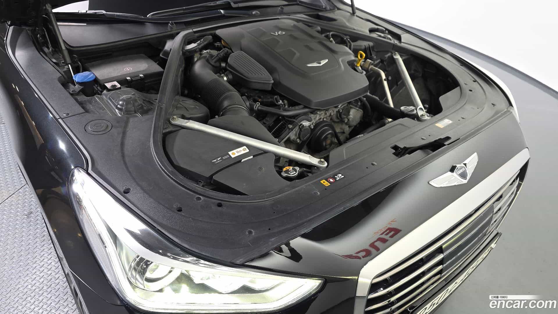 EQ900 Genesis 2017.4-OUTER-006