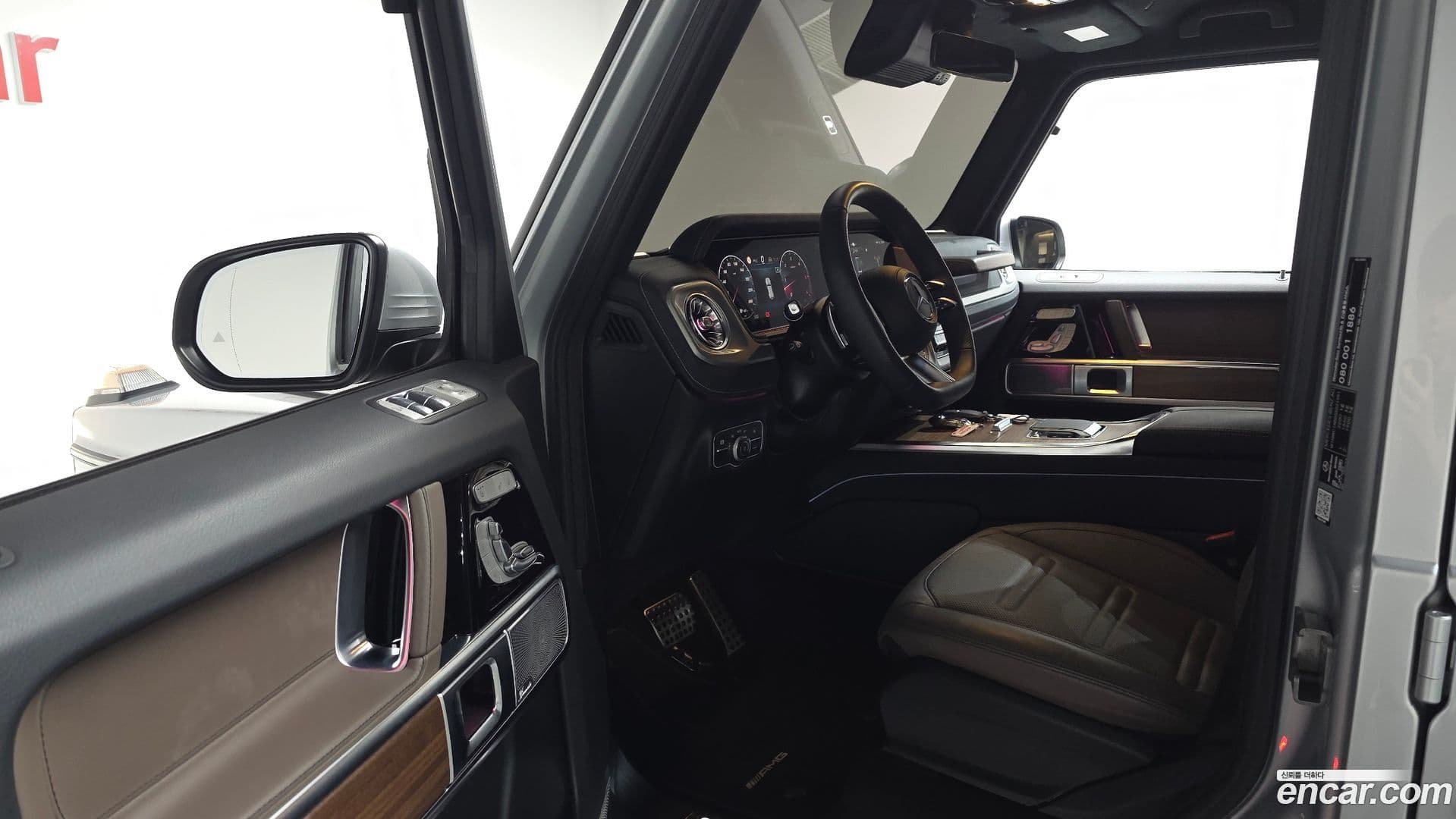 Main__Slider__Photo:G-Class Mercedes-Benz 2024.11-10