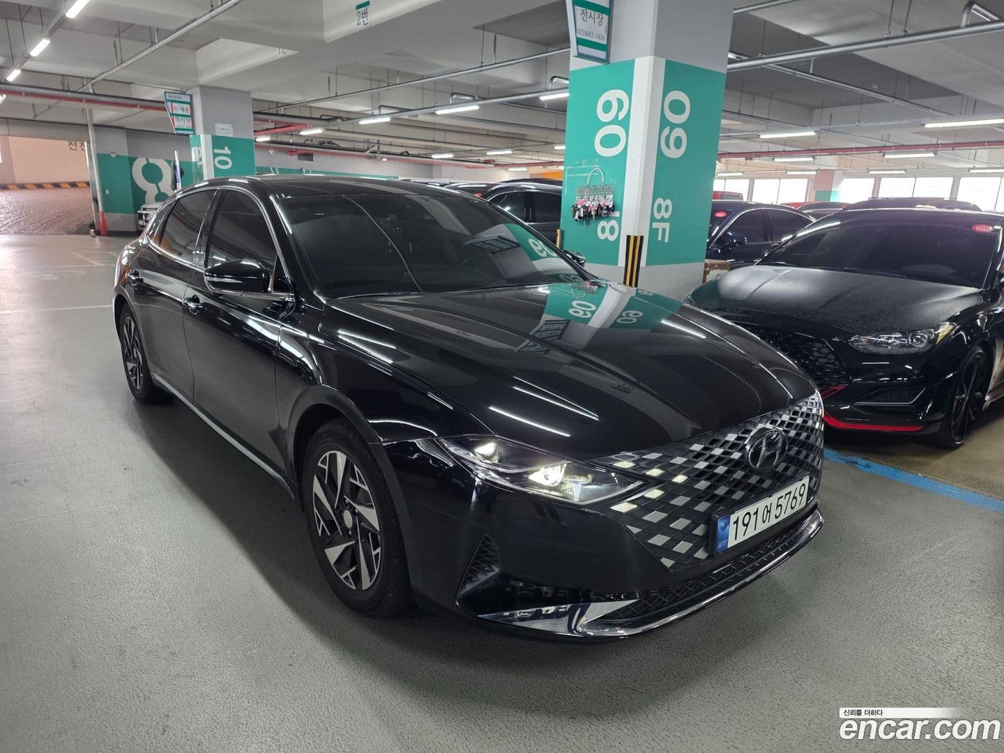 Main__Slider__Photo:Grandeur Hyundai 2021.3-2