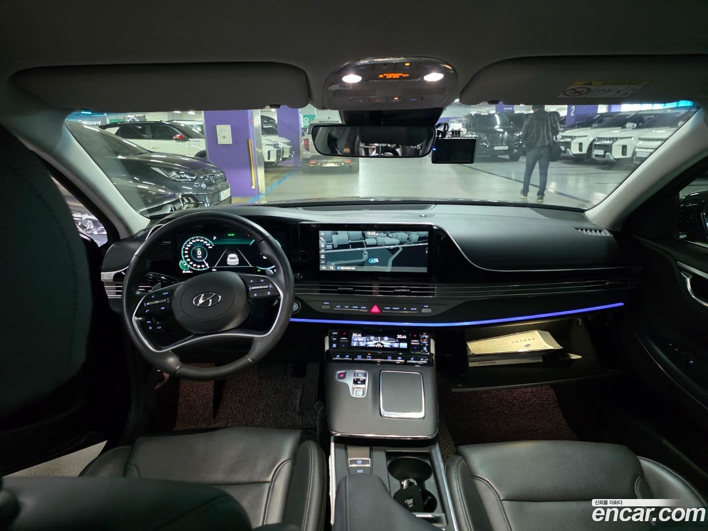 Main__Slider__Photo:Grandeur Hyundai 2021.3-7