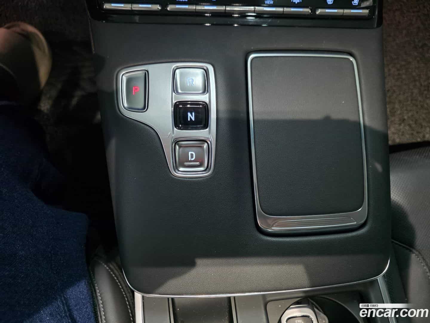 Grandeur Hyundai 2021.3-OPTION-020