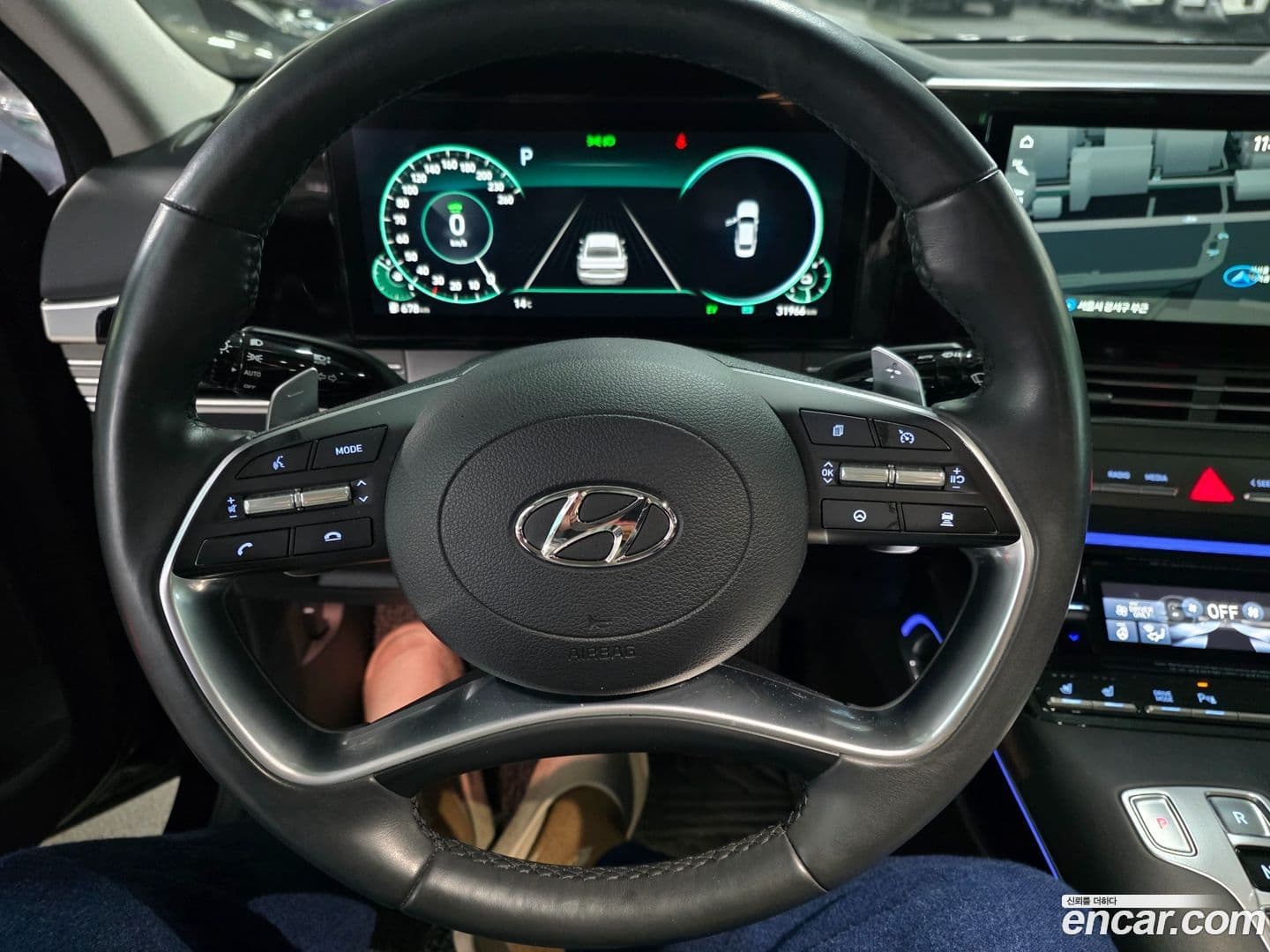 Main__Slider__Photo:Grandeur Hyundai 2021.3-16