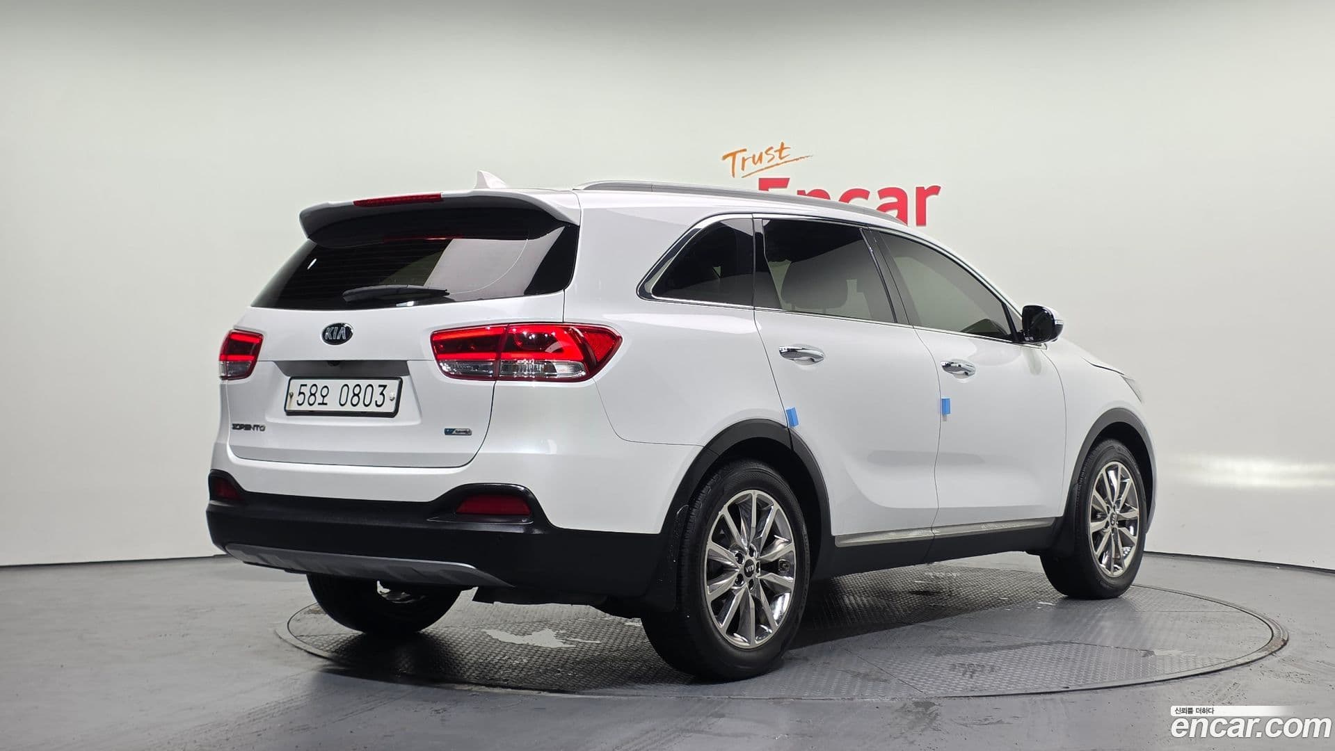 Main__Slider__Photo:Sorento Kia 2016.3-1