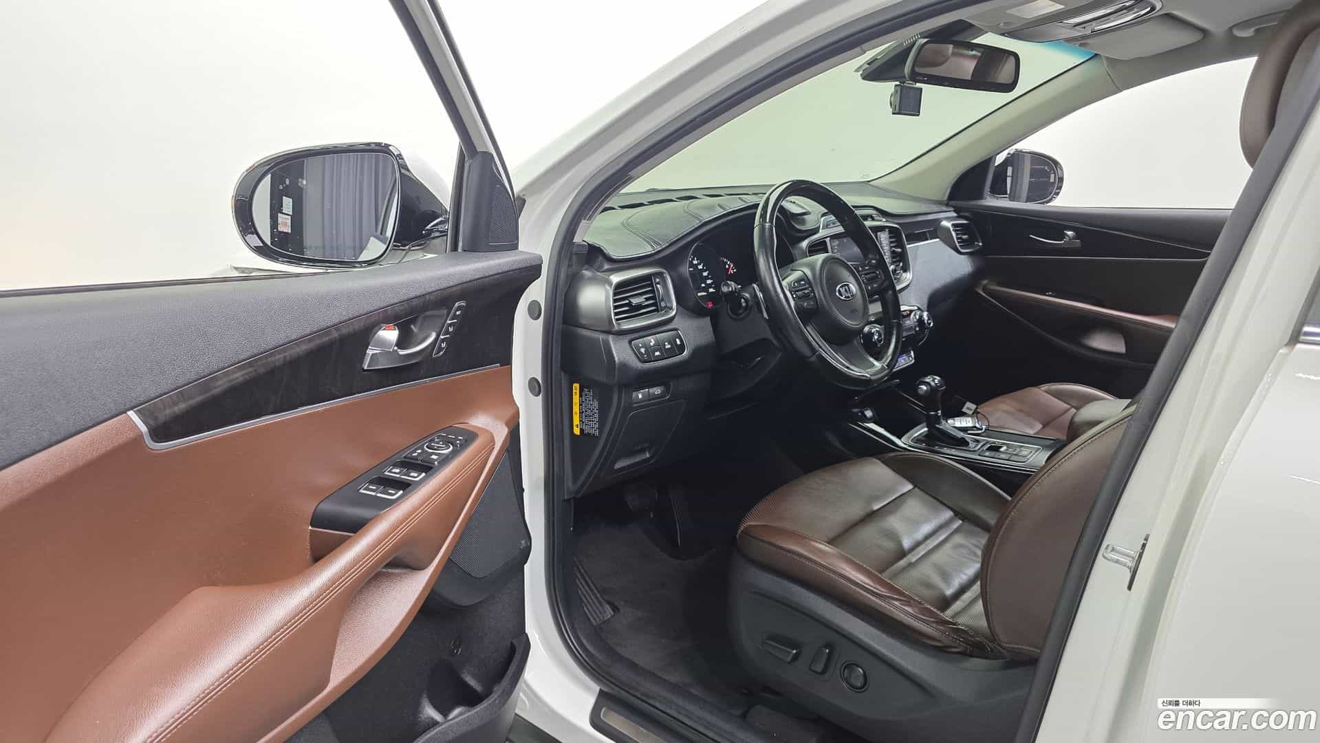 Sorento Kia 2016.3-OPTION-015