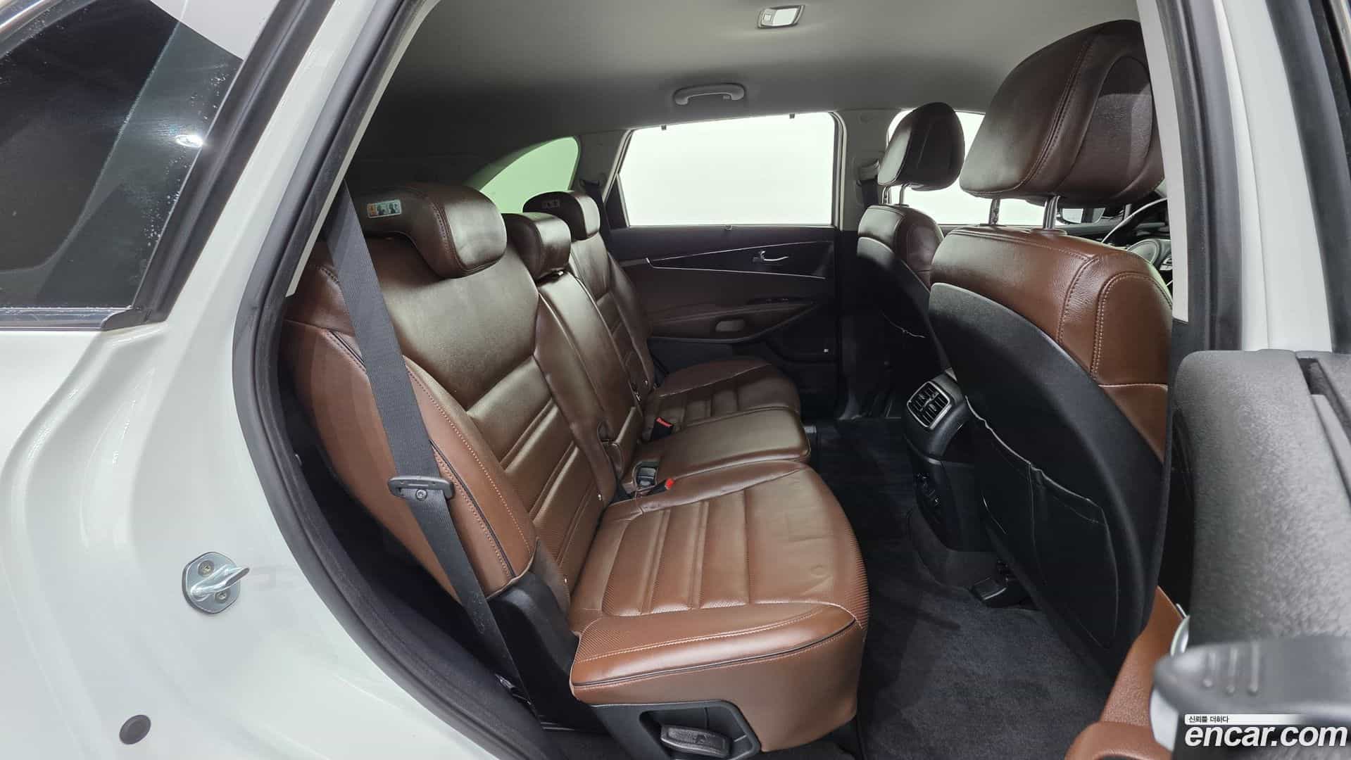 Sorento Kia 2016.3-OPTION-023