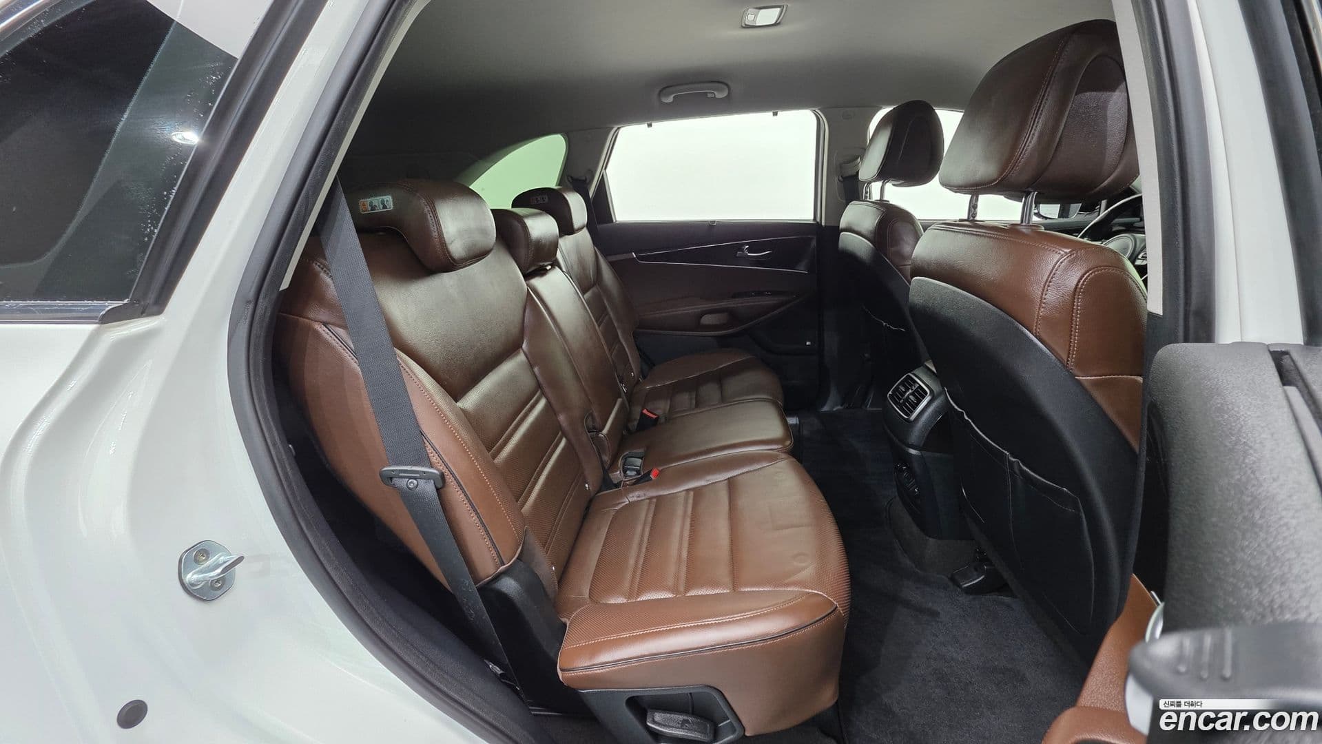 Main__Slider__Photo:Sorento Kia 2016.3-18