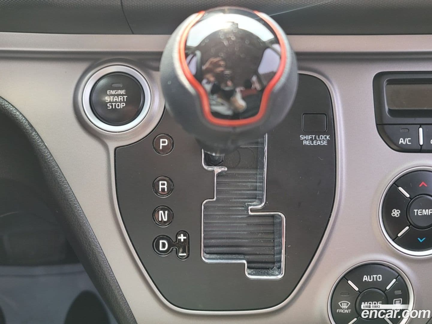 Main__Slider__Photo:RAY Kia 2021.9-8