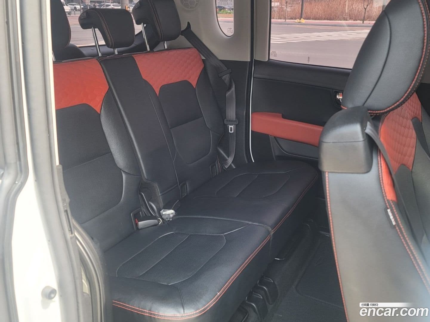 Main__Slider__Photo:RAY Kia 2021.9-9