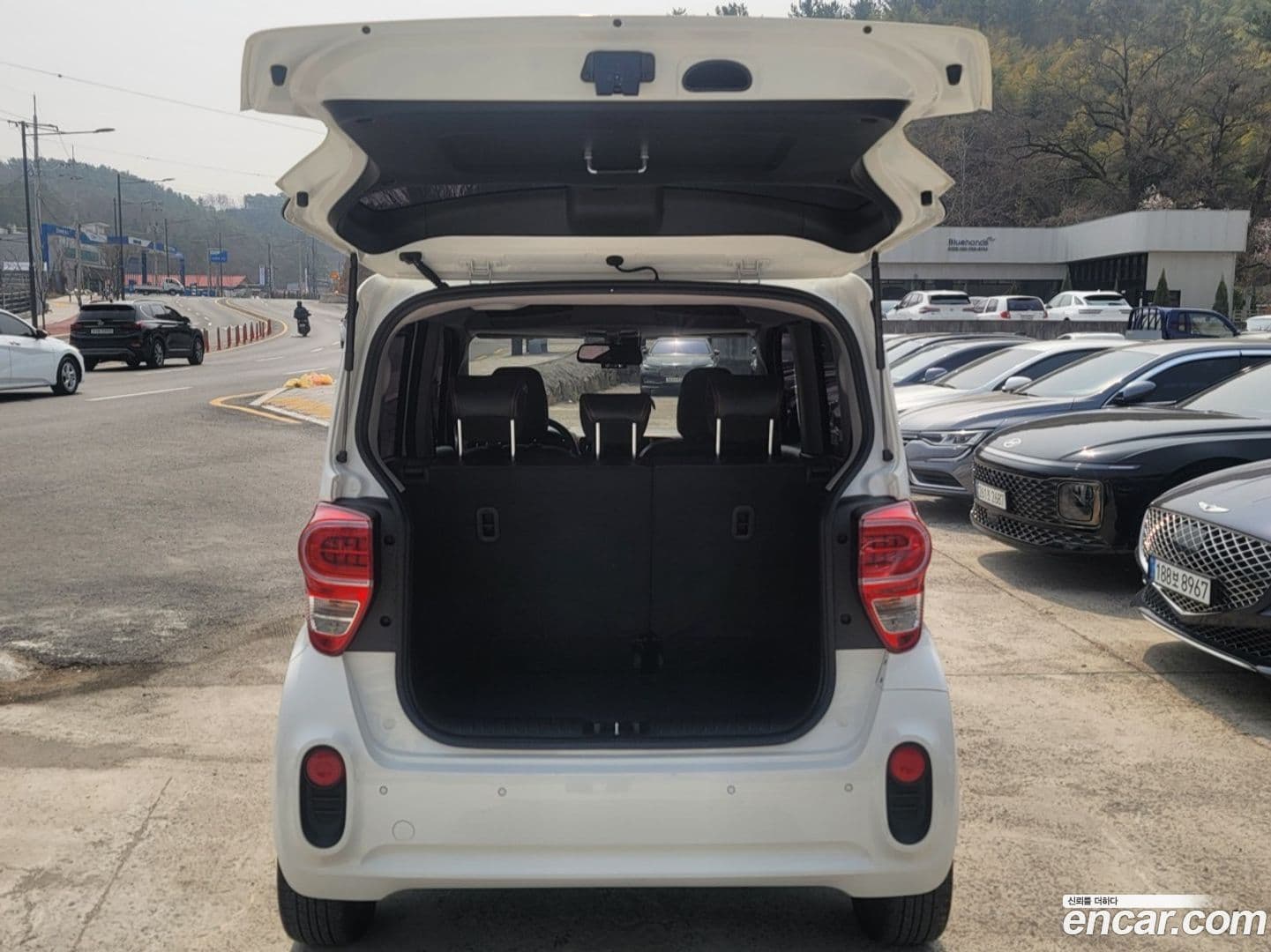 Main__Slider__Photo:RAY Kia 2021.9-11