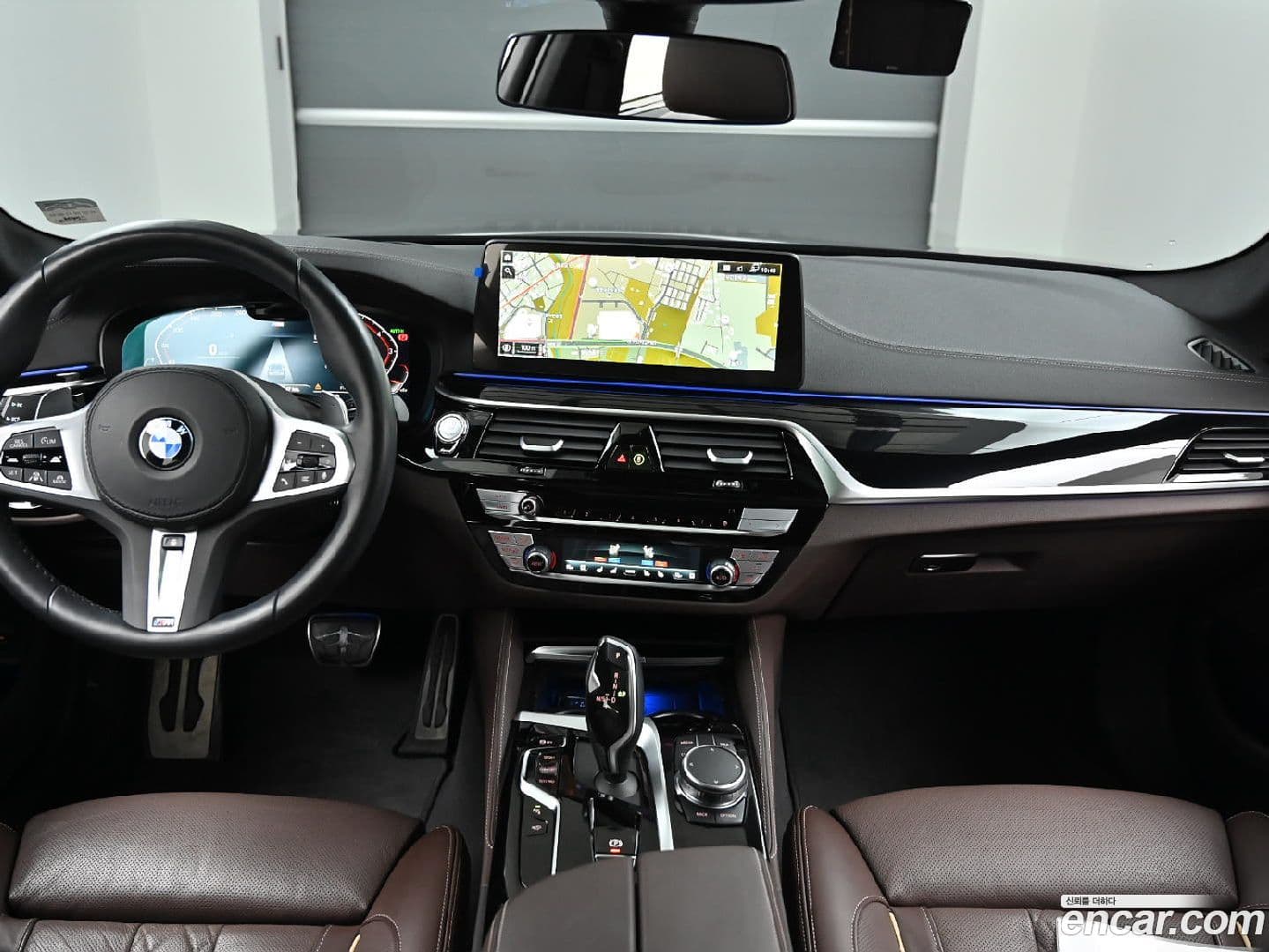 Main__Slider__Photo:5-Series BMW 2023.4-5