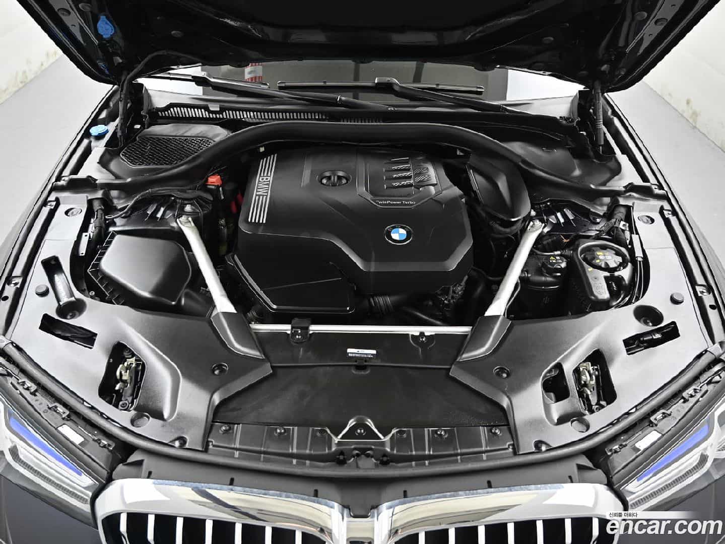 5-Series BMW 2023.4-INNER-008