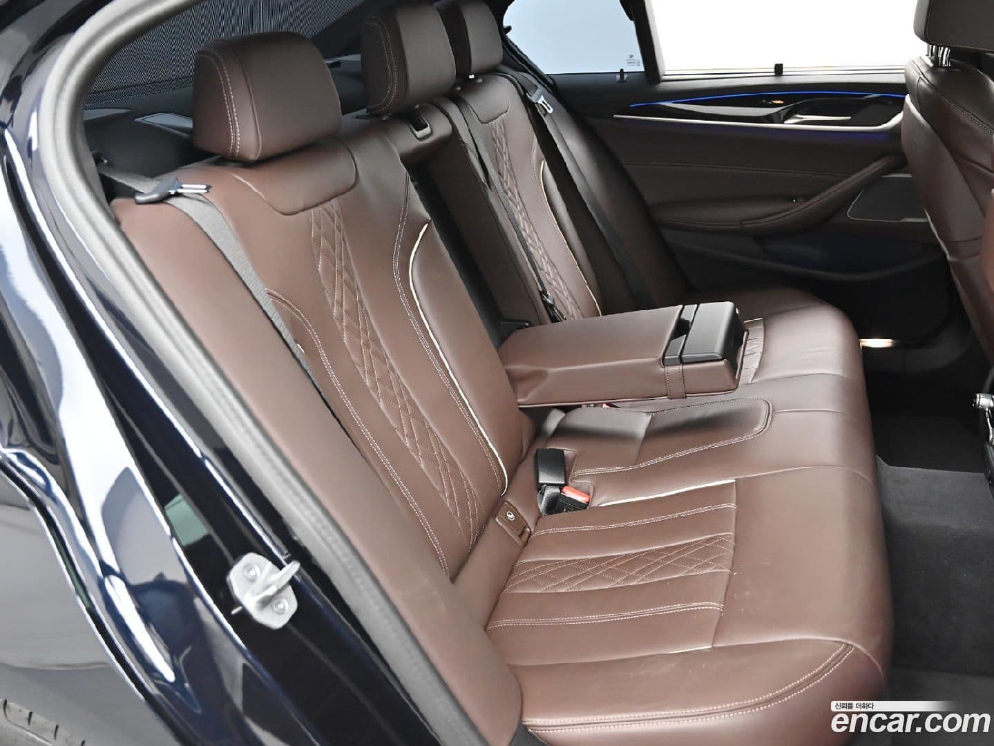 Main__Slider__Photo:5-Series BMW 2023.4-11