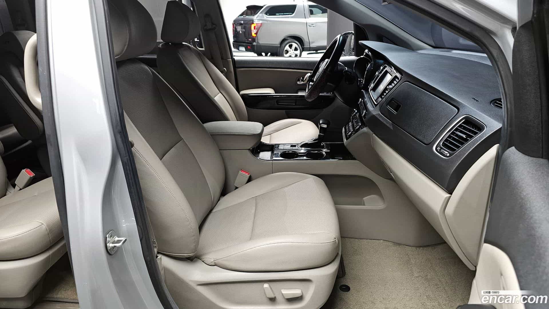 Canival Kia 2018.4-INNER-010