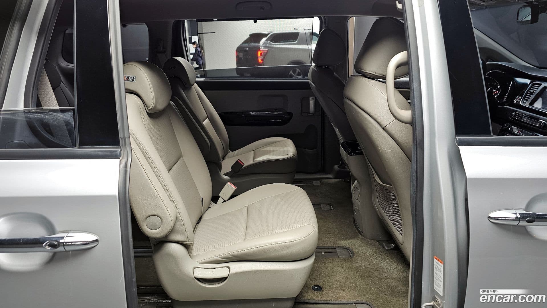 Main__Slider__Photo:Canival Kia 2018.4-10