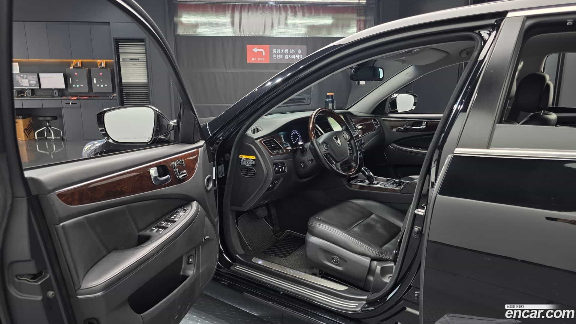 Equus Hyundai 2015.1-OPTION-015