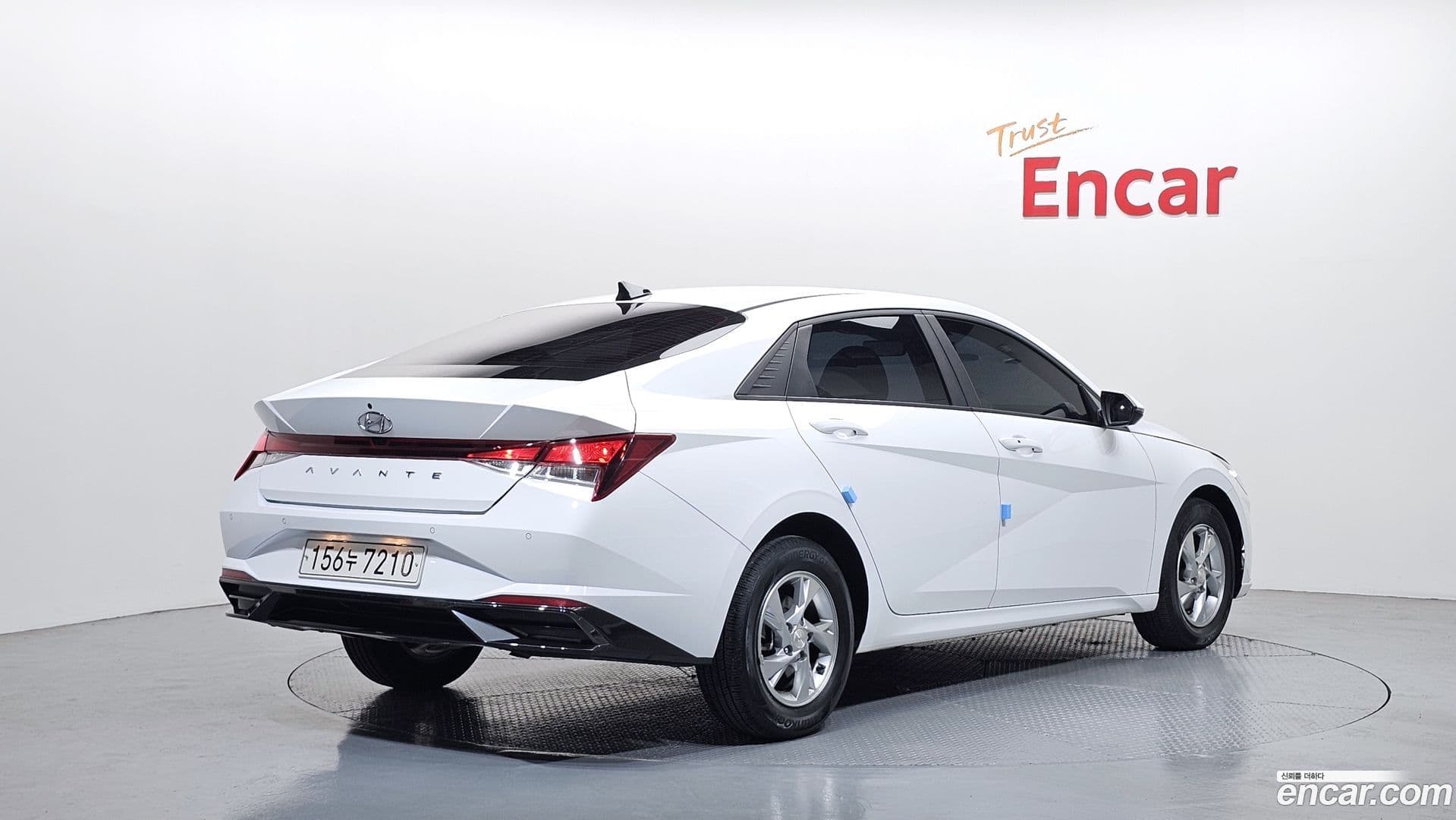 Main__Slider__Photo:AVANTE Hyundai 2022.0-1