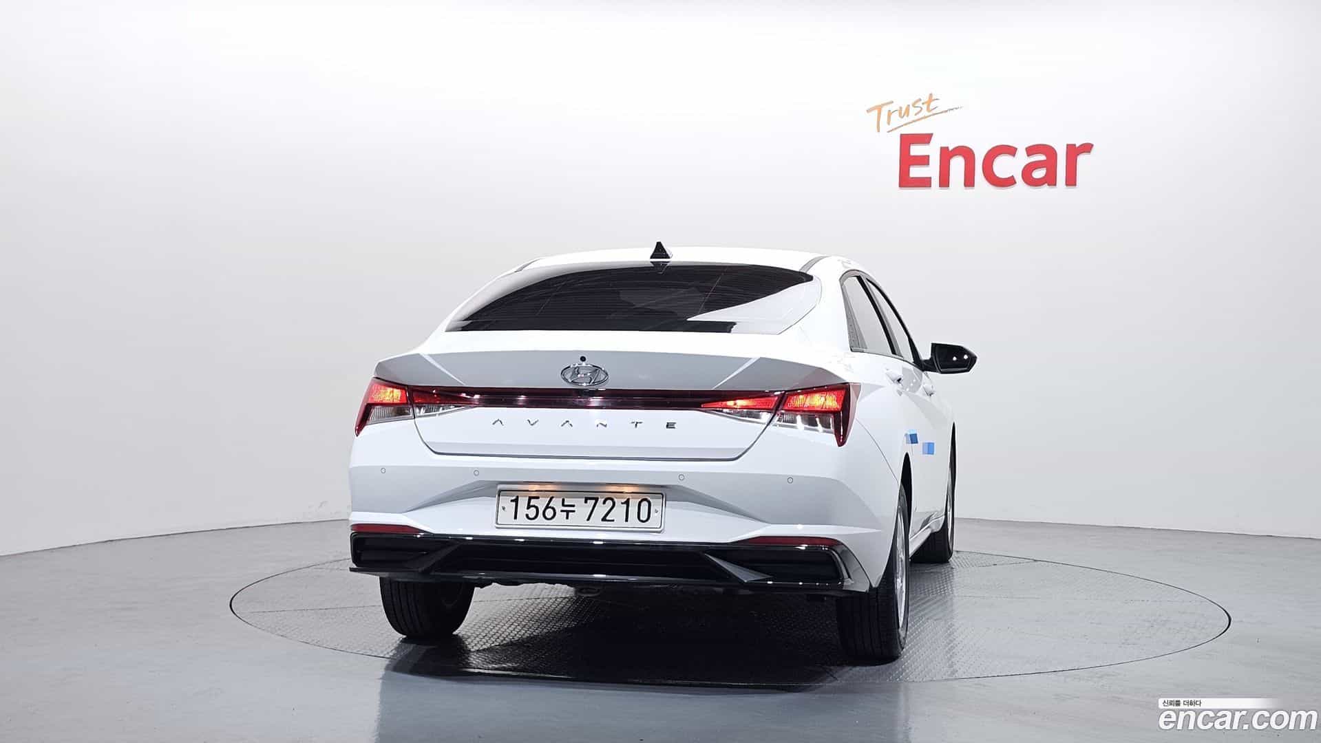 AVANTE Hyundai 2022.0-OUTER-004