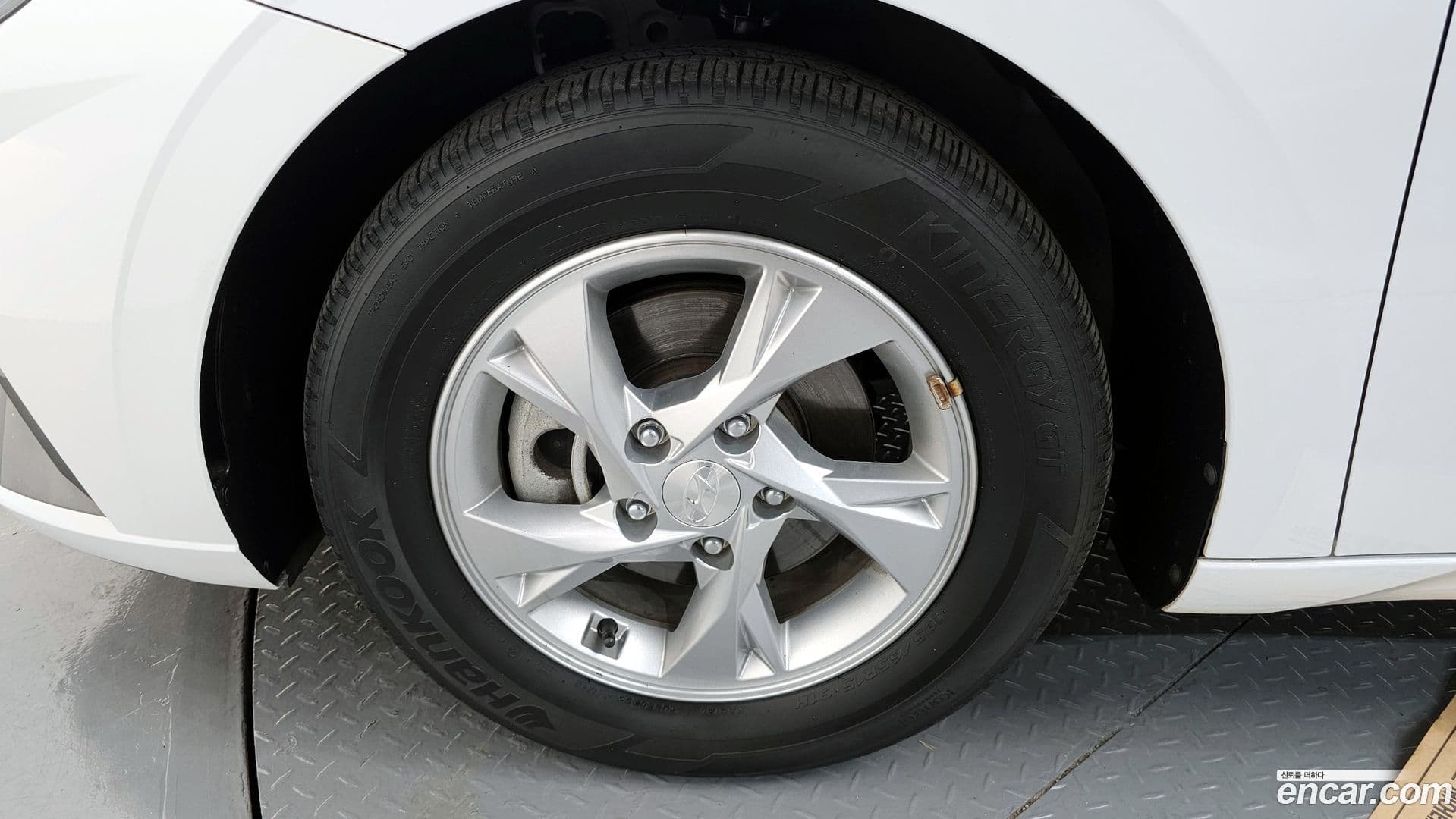 Main__Slider__Photo:AVANTE Hyundai 2022.0-4