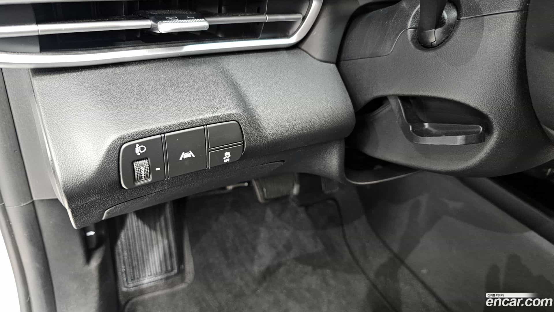 AVANTE Hyundai 2022.0-OPTION-019