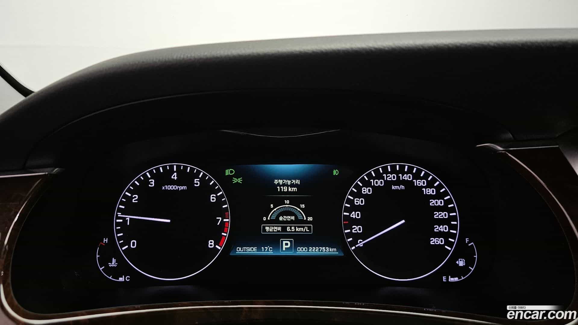 Equus Hyundai 2012.11-INNER-008