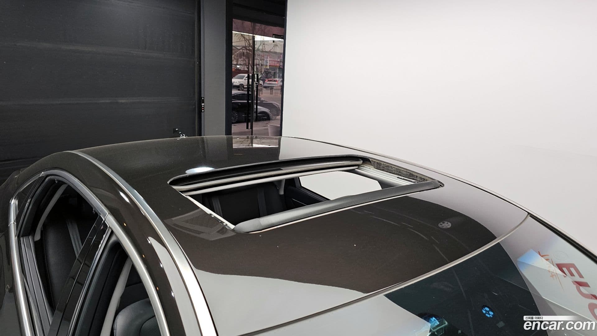 Main__Slider__Photo:Equus Hyundai 2012.11-18