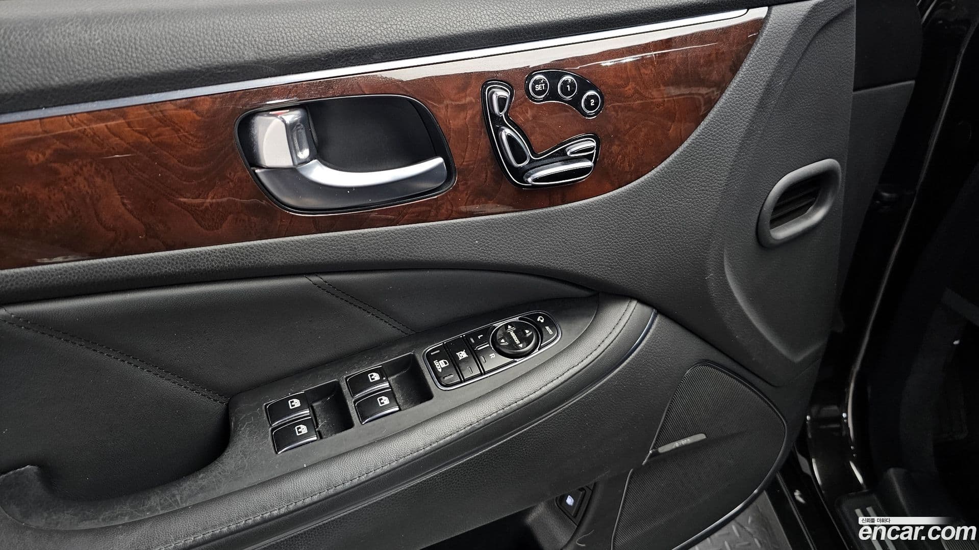 Main__Slider__Photo:Equus Hyundai 2012.11-19